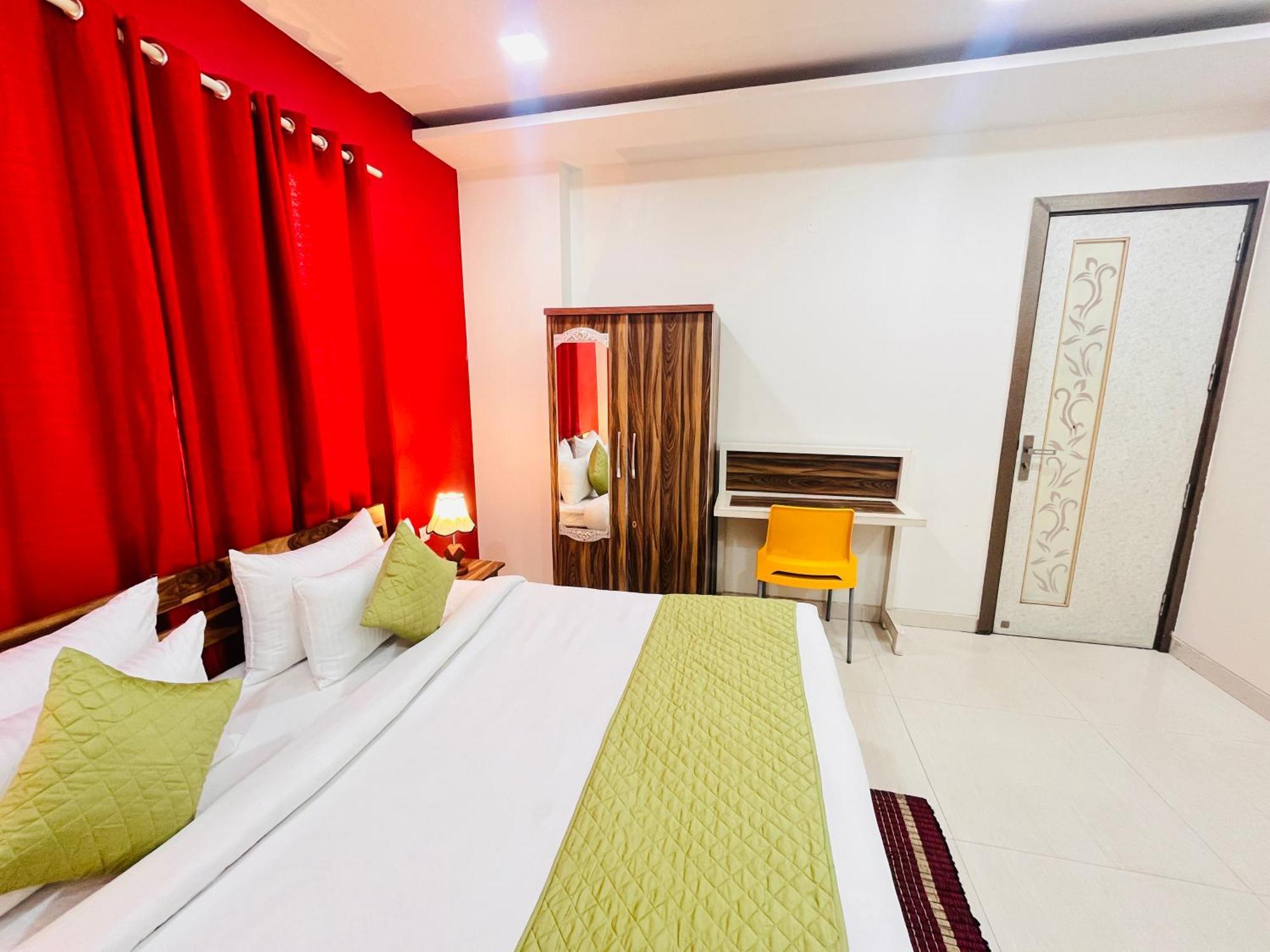 Hotel Park Pride Pitampura New Delhi, Couple Friendly Dış mekan fotoğraf