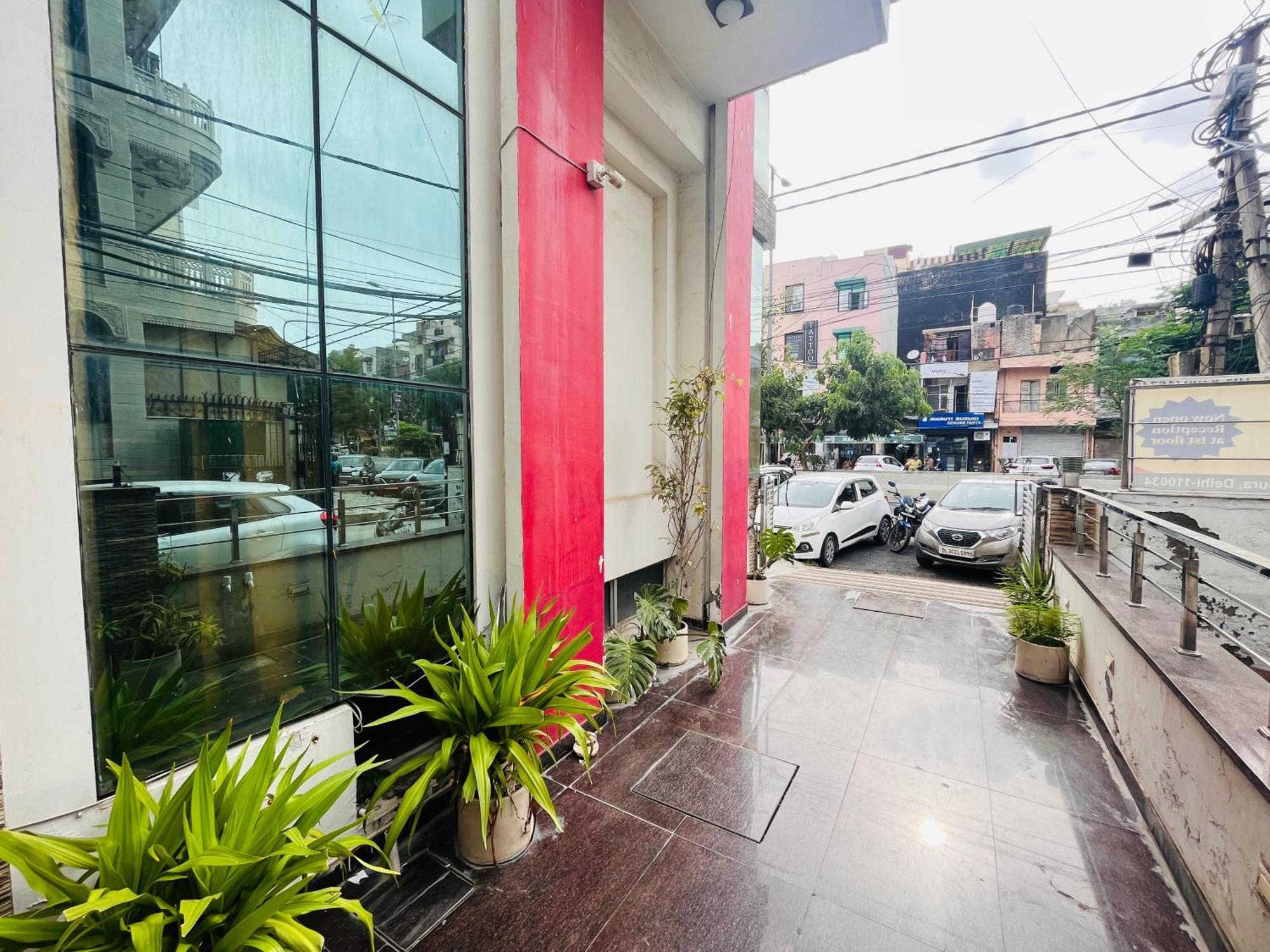 Hotel Park Pride Pitampura New Delhi, Couple Friendly Dış mekan fotoğraf